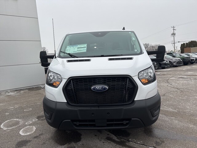 2024 Ford Transit photo 3