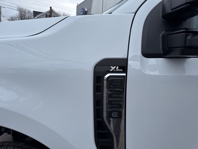 2026 Ford F-250 Super Duty XL - Photo 10