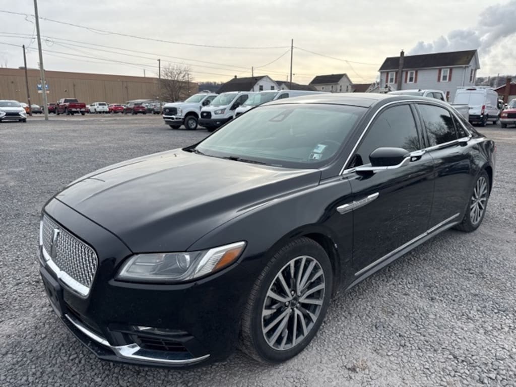 Used 2017 Lincoln Continental Select Sedan