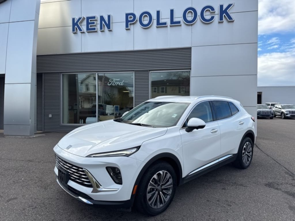 Certified 2024 Buick Envision Preferred SUV