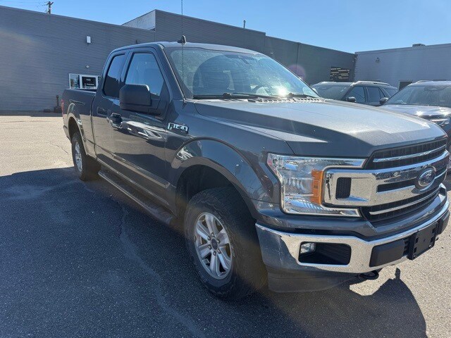 2019 Ford F-150 XLT photo 4
