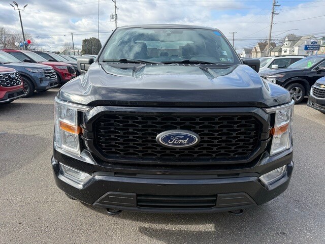 2021 Ford F-150 XL photo 3