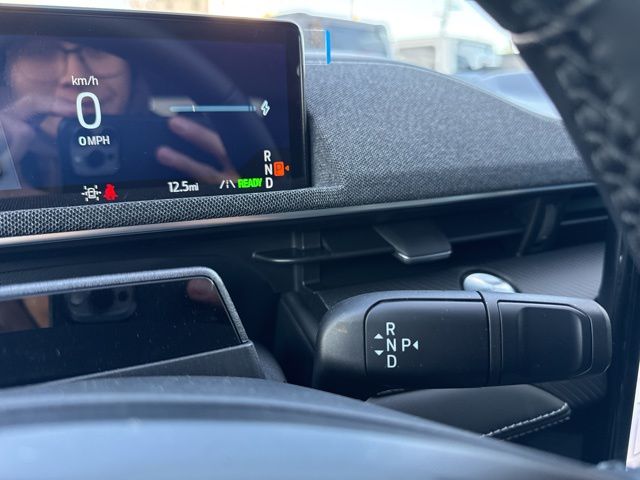 2025 Ford Mustang Mach-E Premium - Photo 33