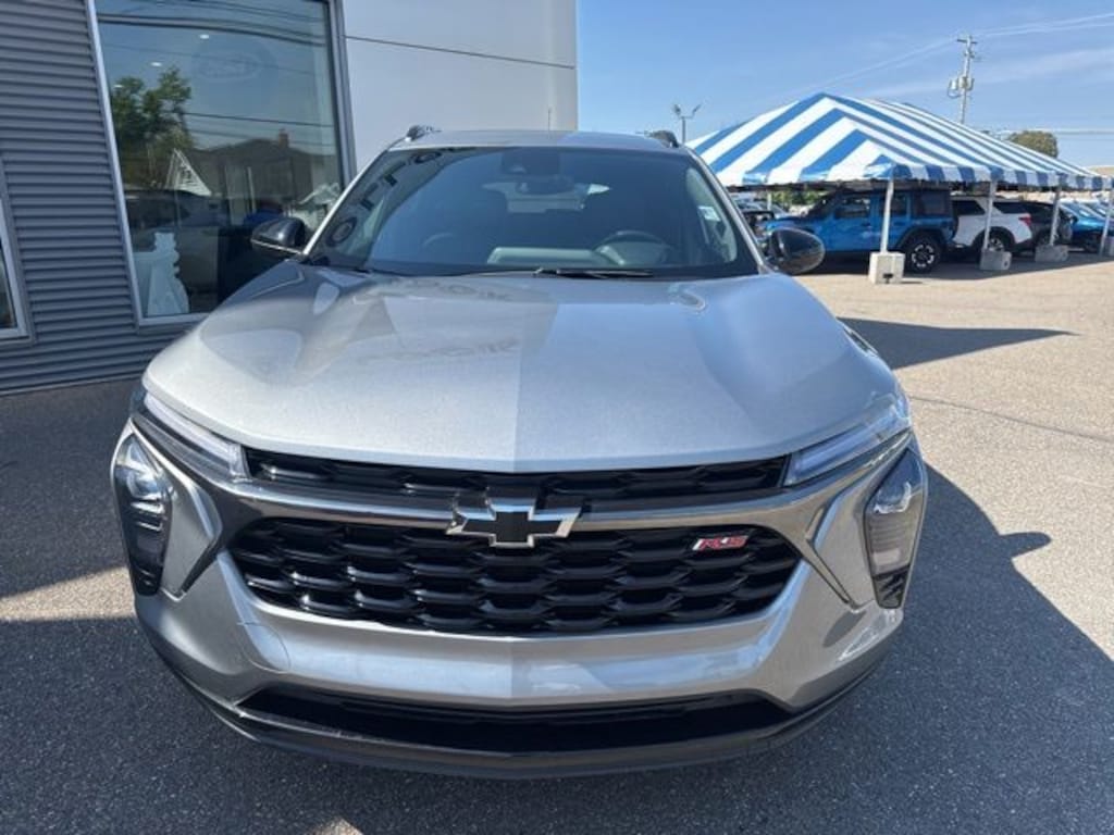 Certified 2025 Chevrolet Trax 2RS SUV