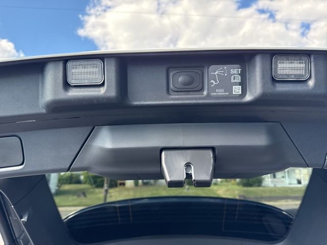 2025 Ford Mustang Mach-E Premium - Photo 42