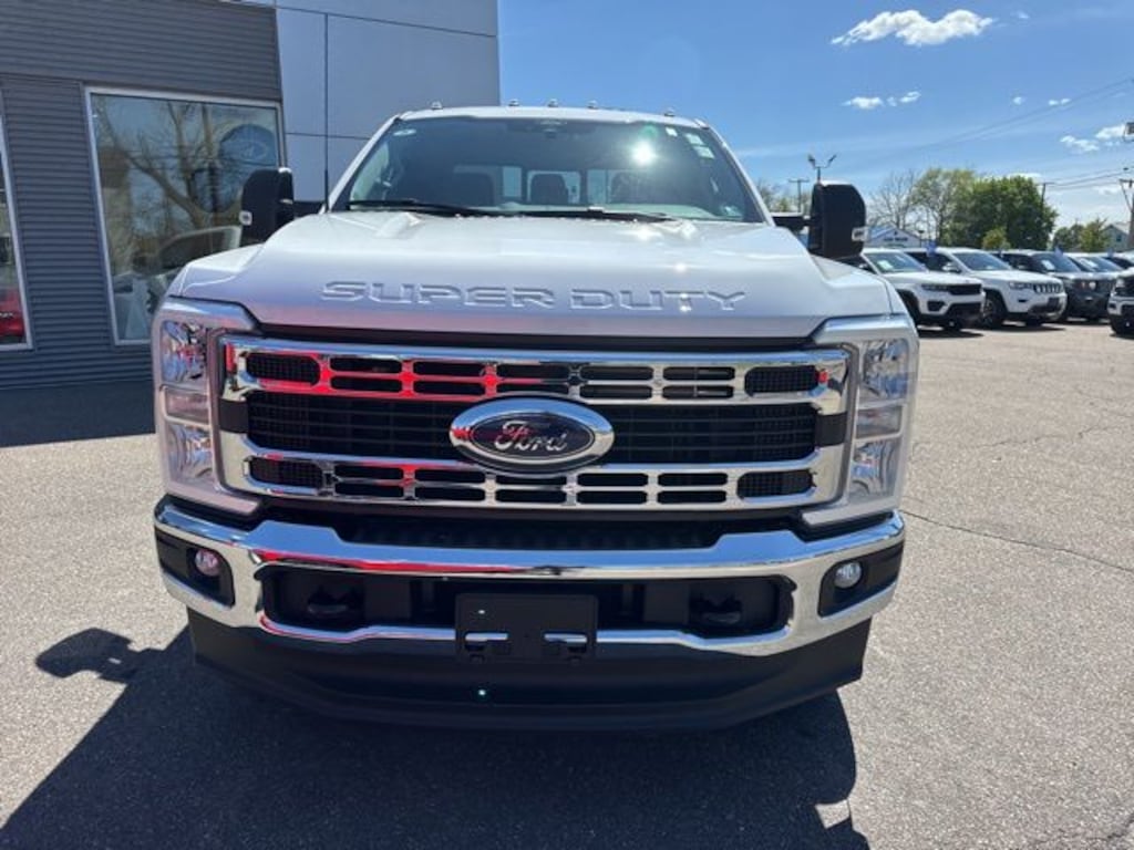 New 2026 Ford F-350SD XL Chrome Package Chassis