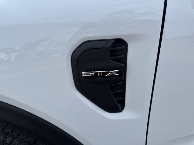 2025 Ford Ranger XL - Photo 10
