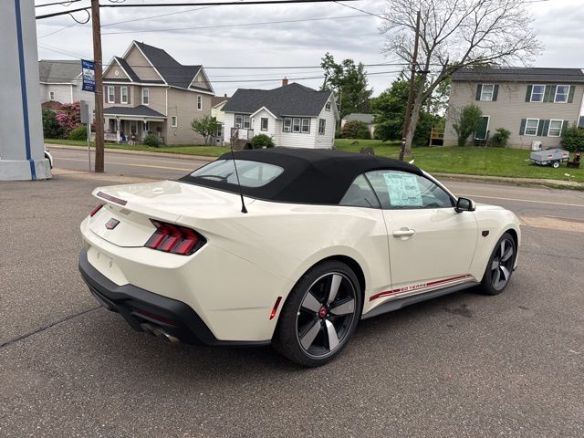 2025 Ford Mustang GT Premium Convertible - Photo 6
