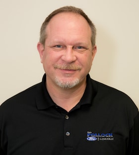 Staff member Mark Vilushis from ID_34902dadf875