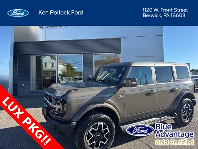 2025 Ford Bronco 4-Door Outer Banks's photo