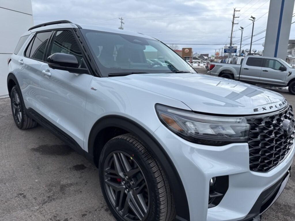 New 2026 Ford Explorer ST-Line SUV