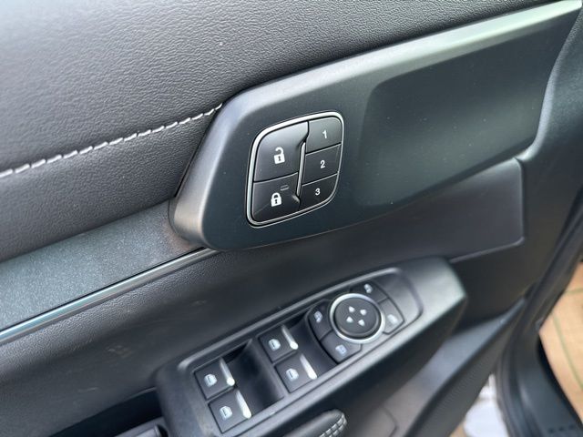 2025 Ford Ranger Lariat - Photo 15
