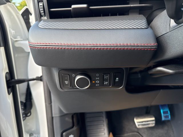 2025 Ford Mustang Mach-E Premium - Photo 17