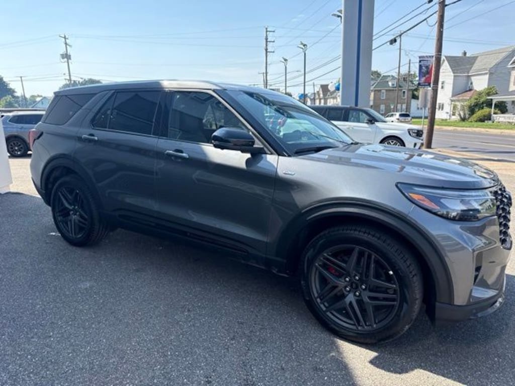 New 2027 Ford Explorer ST-Line SUV