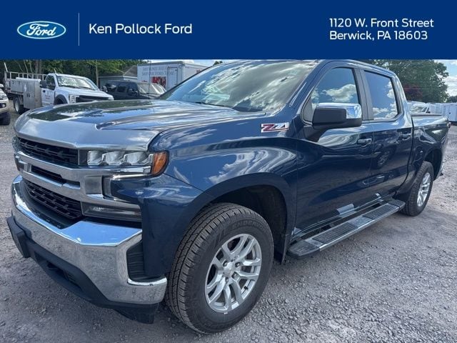 2021 Chevrolet Silverado 1500 LT 4X4 Crew Cab Short Box's photo