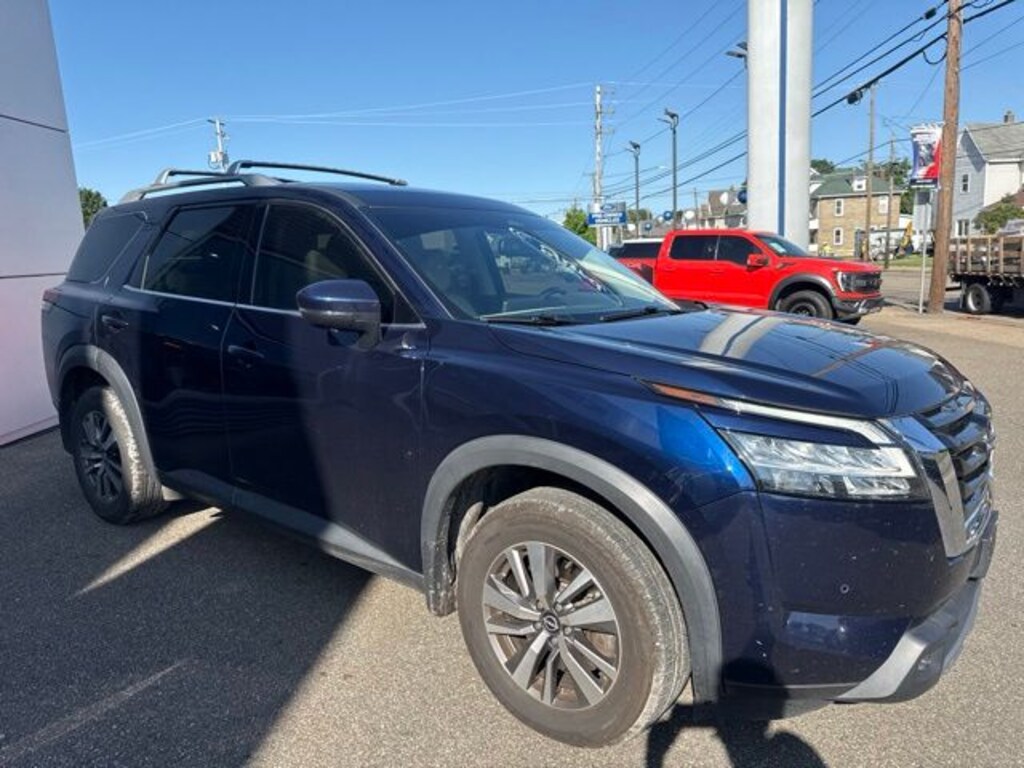 Certified 2022 Nissan Pathfinder SL SUV