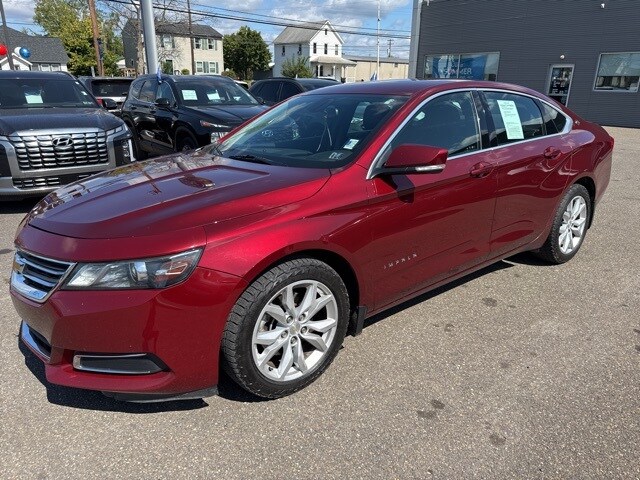 2017 Chevrolet Impala 1LT photo 2