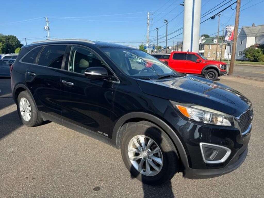 Used 2017 Kia Sorento LX SUV