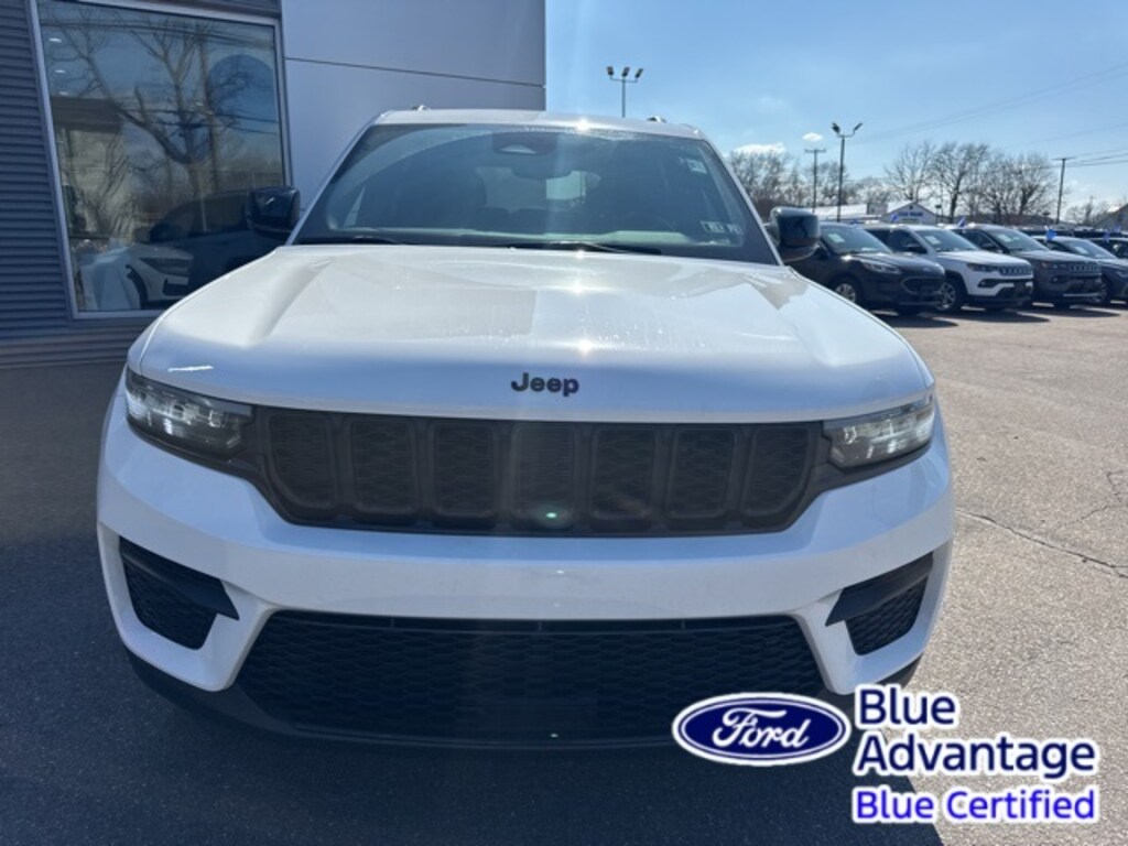 Certified 2023 Jeep Grand Cherokee Altitude SUV