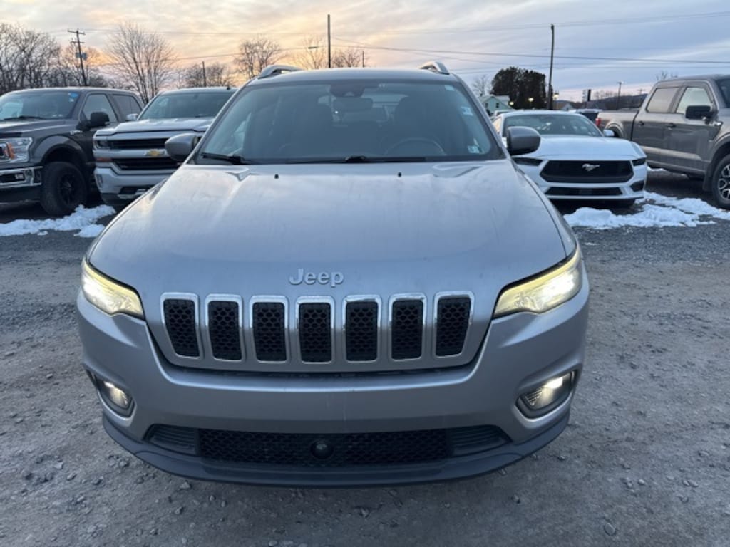 Used 2021 Jeep Cherokee Latitude Lux SUV