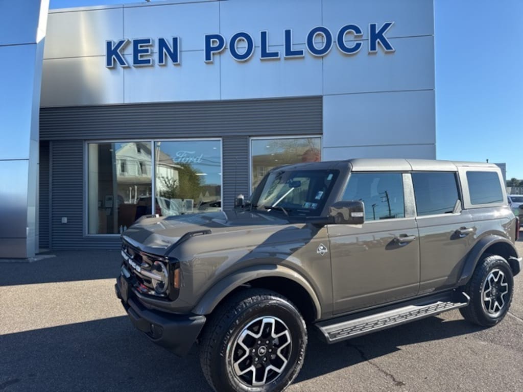 Certified 2025 Ford Bronco Outer Banks SUV