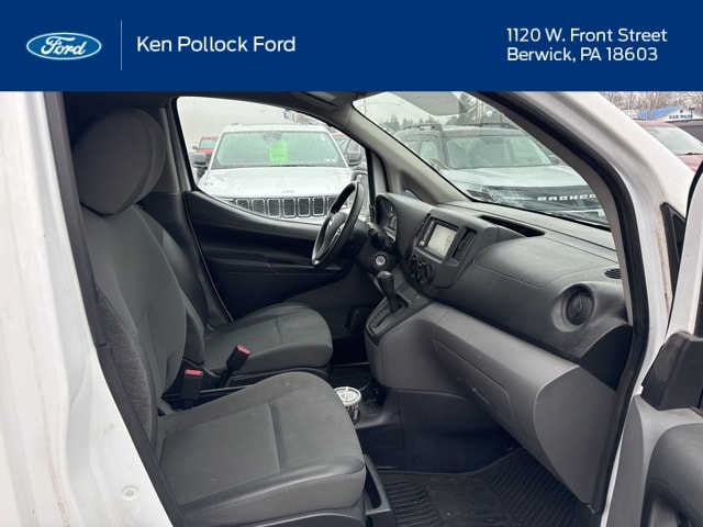 2020 Nissan NV200 SV