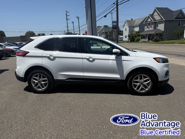 2024 Ford Edge SEL photo 4