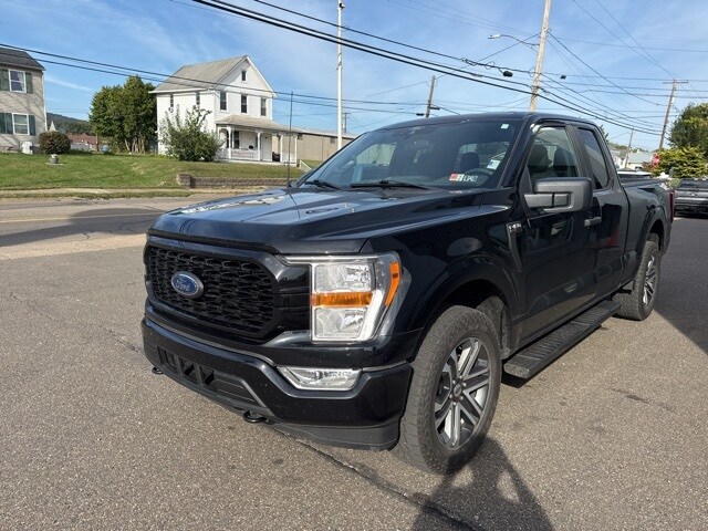 2021 Ford F-150 XL photo 2