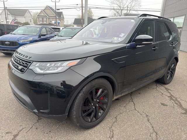 Used 2019 Land Rover Discovery SE with VIN SALRG2RV2K2401711 for sale in Berwick, PA
