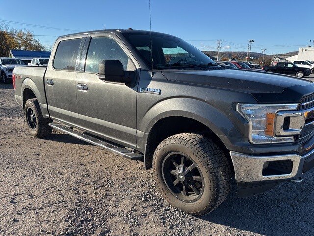 2018 Ford F-150 XLT photo 4
