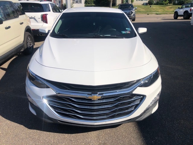 Used 2020 Chevrolet Malibu 1LT with VIN 1G1ZD5STXLF101346 for sale in Berwick, PA
