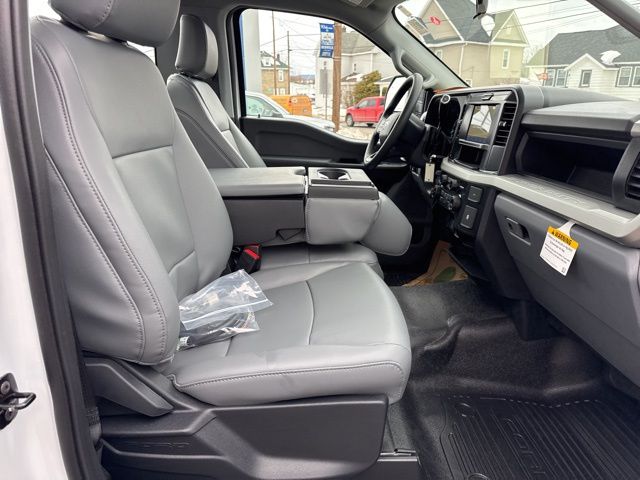 2026 Ford F-250 Super Duty XL - Photo 37