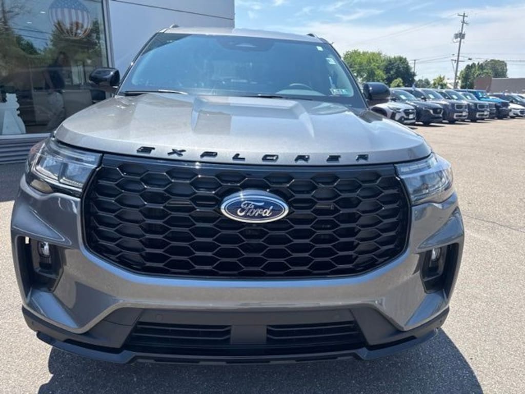 New 2026 Ford Explorer ST-Line SUV