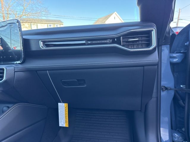 2026 Ford Mustang EcoBoost Premium Fastback - Photo 31