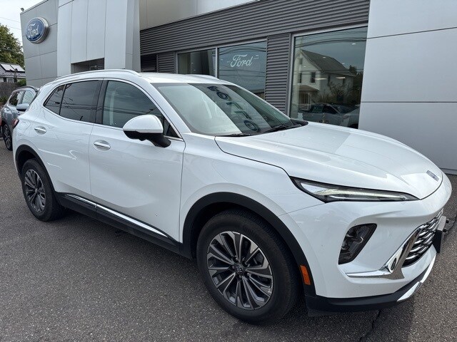 2024 Buick Envision Preferred photo 4
