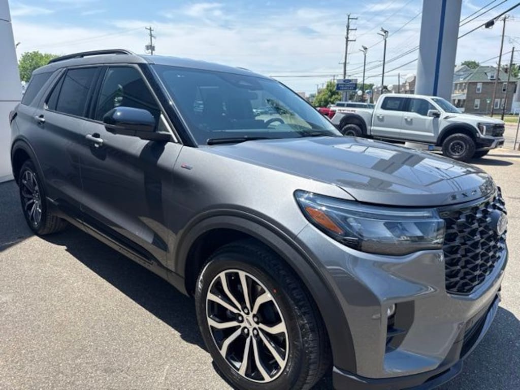 New 2026 Ford Explorer ST-Line SUV