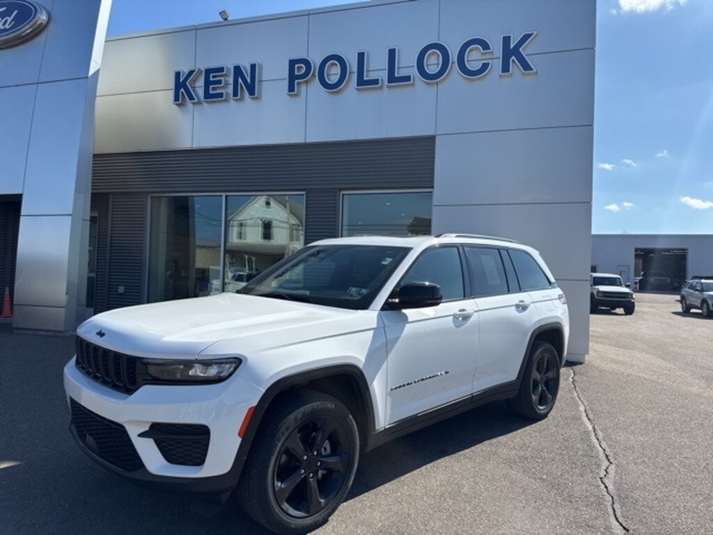 Certified 2023 Jeep Grand Cherokee Altitude SUV
