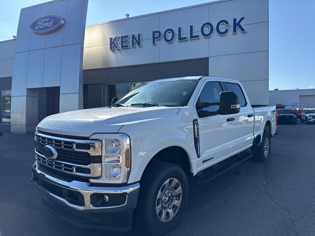 2024 Ford F-250 photo 2