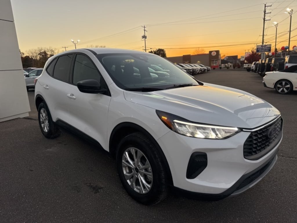 New 2025 Ford Escape Active SUV