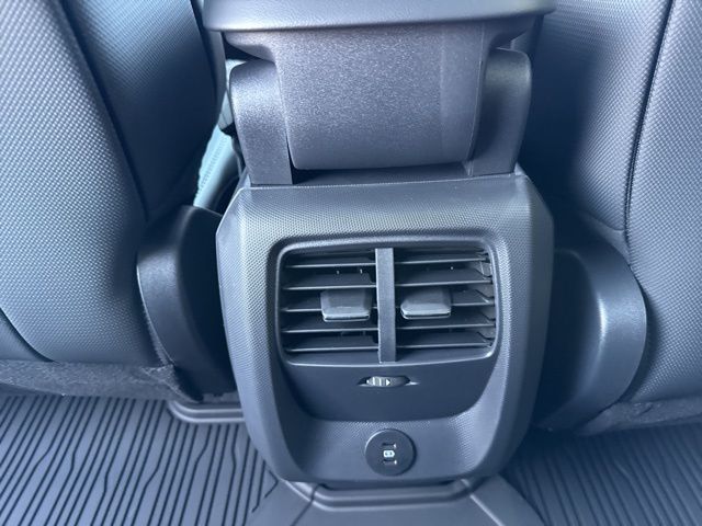 2025 Ford Mustang Mach-E Premium - Photo 53