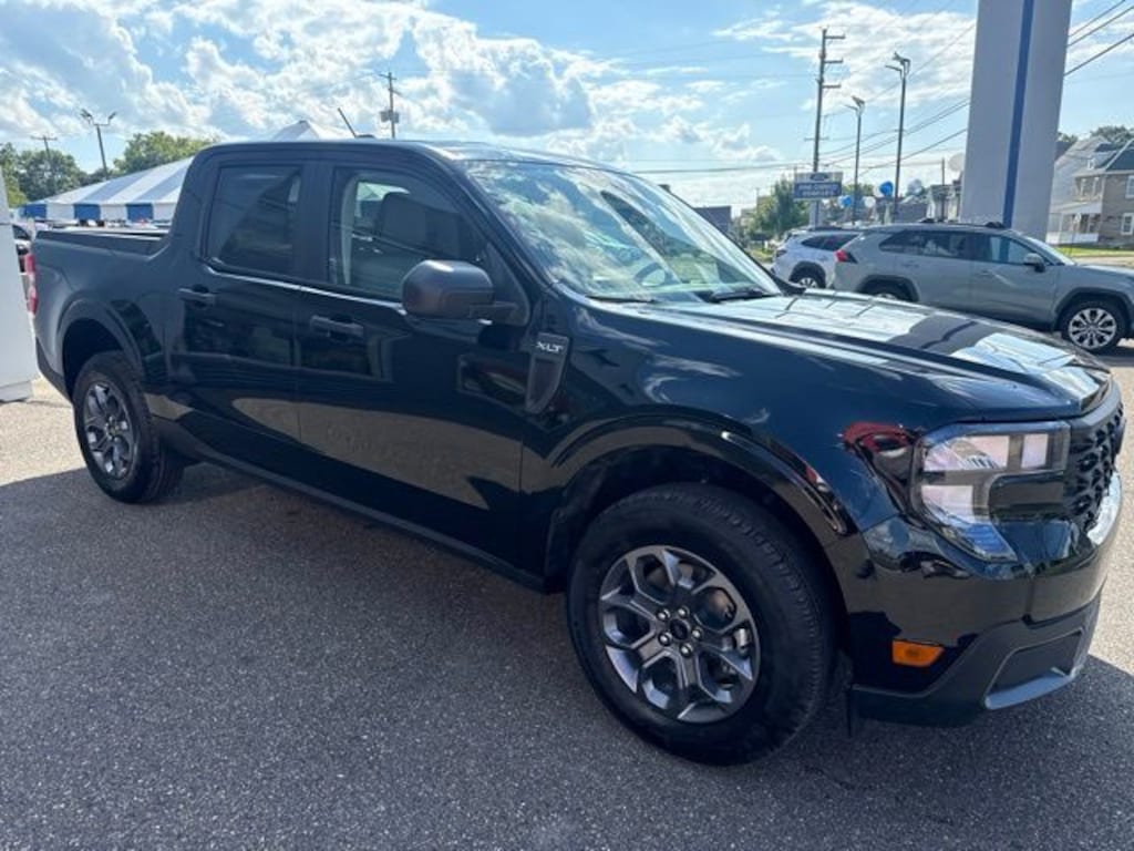 New 2026 Ford Maverick XLT Truck