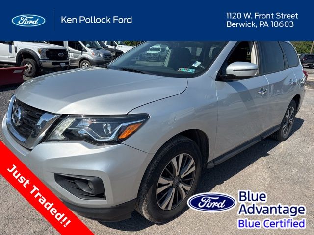 2019 Nissan Pathfinder SV 4WD's photo