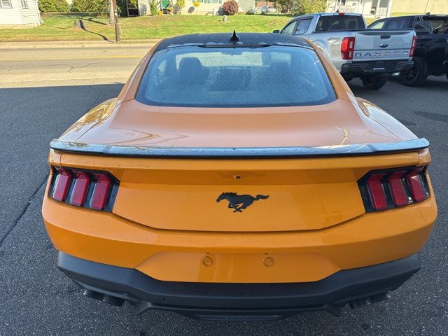 2026 Ford Mustang EcoBoost Fastback - Photo 7
