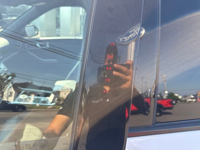 2022 Ford Explorer TIMBERLINE - Photo 14