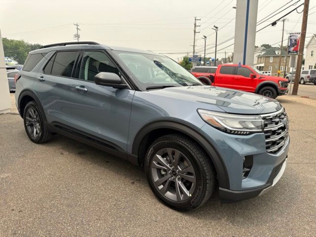 New 2026 Ford Explorer Active SUV