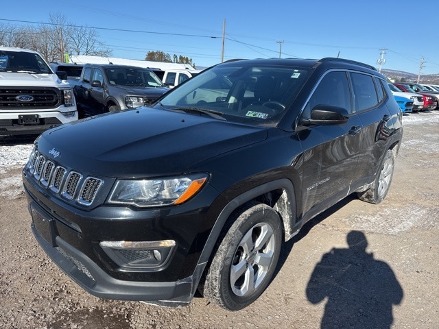 Used 2018 Jeep Compass Latitude with VIN 3C4NJDBB6JT349841 for sale in Berwick, PA