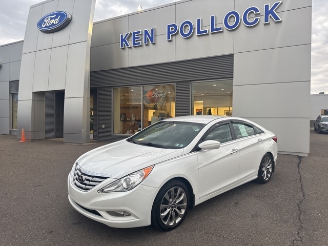 Used 2013 Hyundai Sonata SE with VIN 5NPEC4AC6DH624245 for sale in Berwick, PA