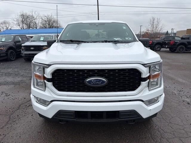 2021 Ford F-150 XL photo 3