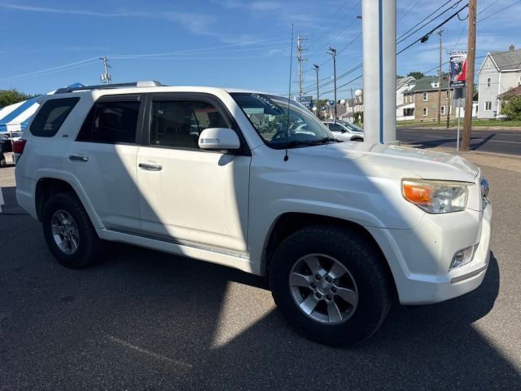 Used 2012 Toyota 4Runner SR5 SUV