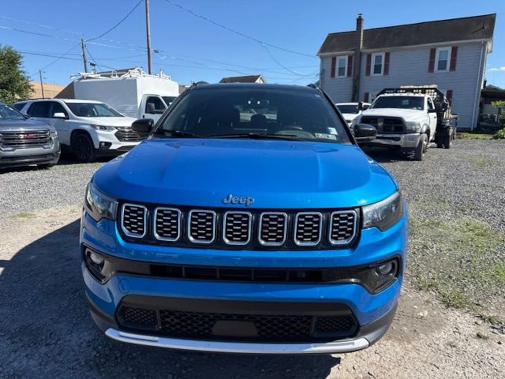 Used 2025 Jeep Compass Limited SUV